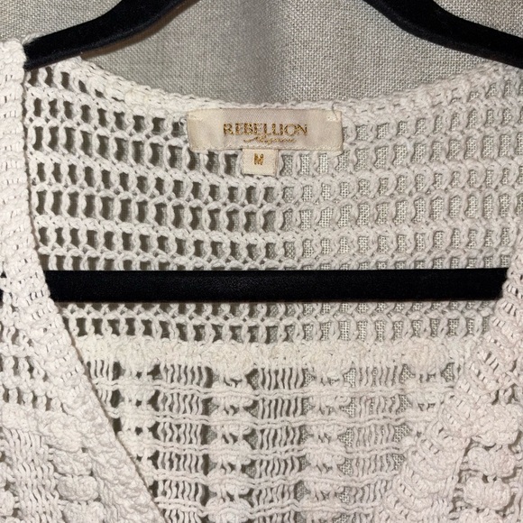 Rebellion White Crochet Women's Blouse - Picture 6 of 7